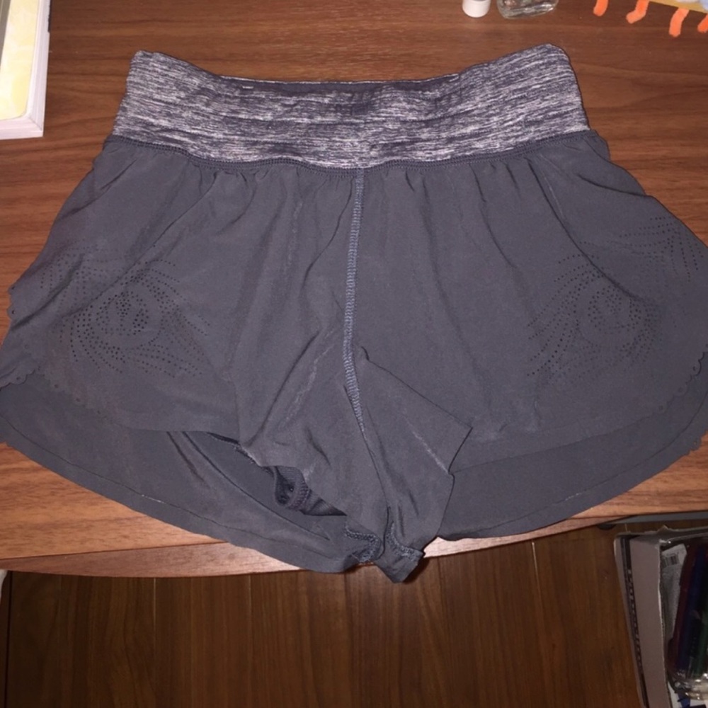 Lululemon laser cut / scalloped running shorts